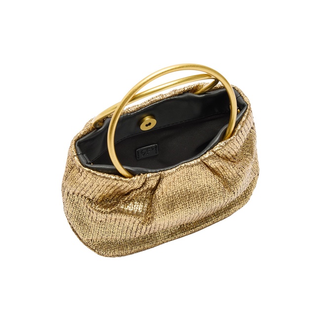 Жіноча золота сумка Parfois артикул 231137 _GD FW2025 Фото ракурс 5 - Жіноча золота сумка Parfois артикул 231137 _GD FW2025