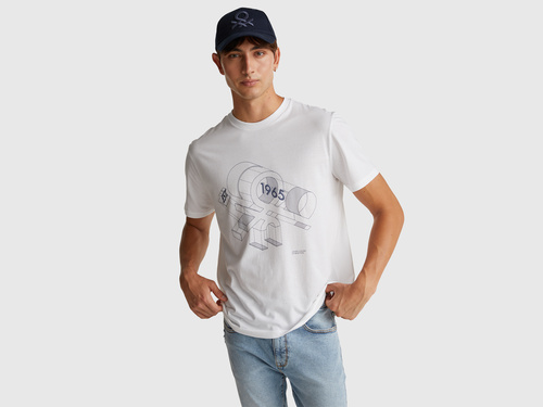 Фото ракурс 1 - Чоловіча біла футболка Benetton артикул 3I1XU1096 931 25A