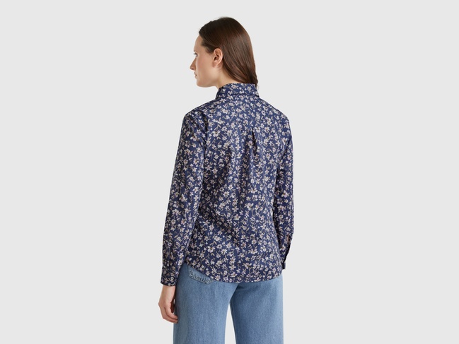 Жіноча чорна сорочка Benetton артикул 5Q6SDQ0AY 65V 25P Фото ракурс 2 - Жіноча чорна сорочка Benetton артикул 5Q6SDQ0AY 65V 25P