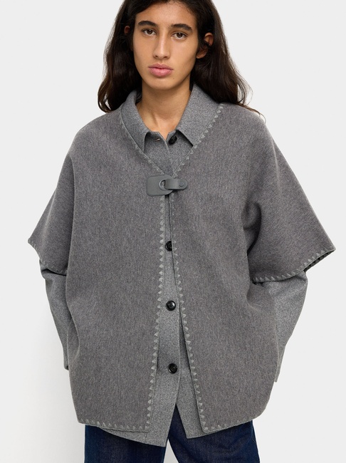 Фото ракурс 1 - Жіноче сірe пончо Parfois артикул 239737 _GY FW2025