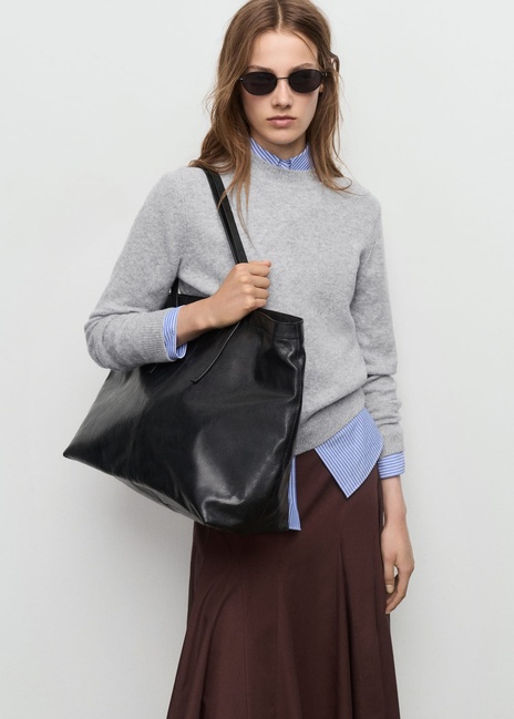 Жіночий сірий джемпер Mango артикул 17007792 92 1 season Фото ракурс 1 - Жіночий сірий джемпер Mango артикул 17007792 92 1 season