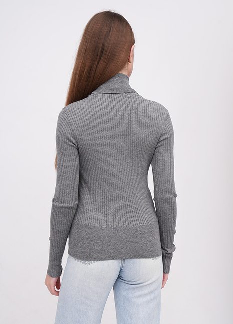 Фото ракурс 2 - Женская серая водолазка EQUILIBRI артикул W341 002 000 Grey FW2025