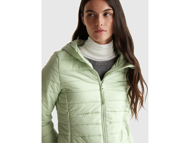 Женская зеленая куртка Benetton артикул 2TWDDN07O 22U 25A Фото ракурс 6 - Женская зеленая куртка Benetton артикул 2TWDDN07O 22U 25A