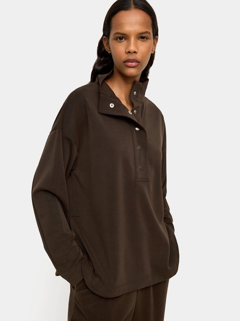 Женский коричневый свитшот Parfois артикул 239493 _BN FW2025 Фото ракурс 1 - Женский коричневый свитшот Parfois артикул 239493 _BN FW2025