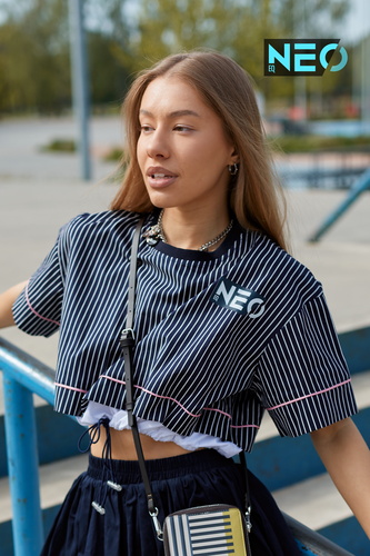 Фото ракурс 1 - Жіноча синя футболка EQUILIBRI артикул NW291001 100 NAVY BLUE SS2026