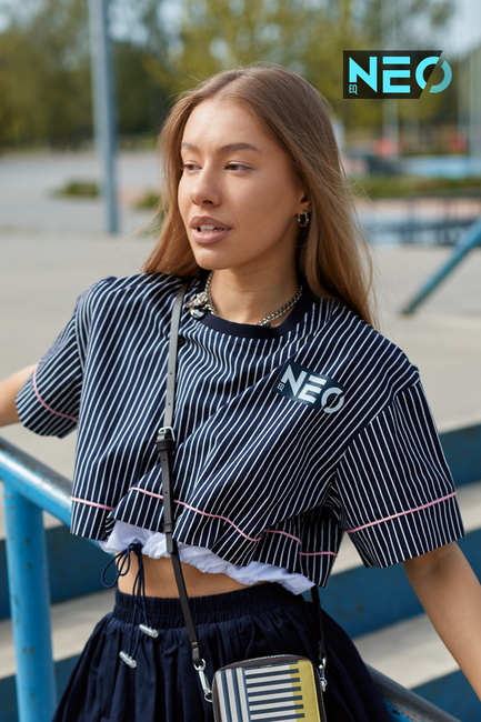 Фото ракурс 1 - Жіноча синя футболка EQUILIBRI артикул NW291001 100 NAVY BLUE SS2026