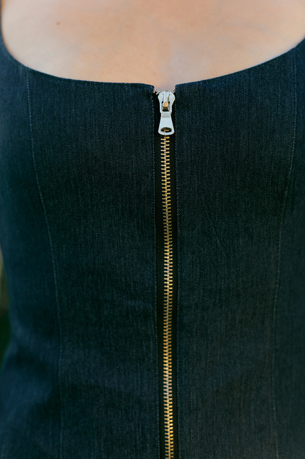 Женский синий жилет EQUILIBRI артикул BW591001 100 NAVY BLUE SS2025 Фото ракурс 3 - Женский синий жилет EQUILIBRI артикул BW591001 100 NAVY BLUE SS2025