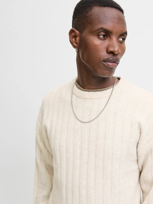 Мужской бежевый свитер Jack & Jones артикул 12278903 moonbeam FW2025 Фото ракурс 7 - Мужской бежевый свитер Jack & Jones артикул 12278903 moonbeam FW2025