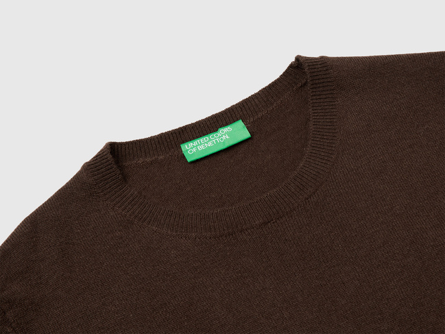 Фото ракурс 5 - Жіночий коричневий светр Benetton артикул 1002D1K01 2C0 25A