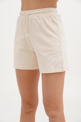 Фото ракурс 2 - Жіночі молочні шорти EQUILIBRI артикул W261 002 000 MILK SS2025
