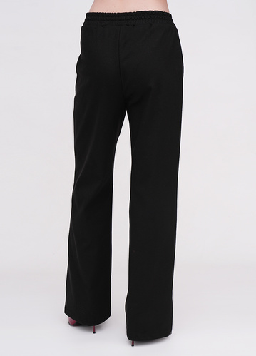 Фото ракурс 2 - Жіночі чорні брюки EQUILIBRI артикул W466 013 002 Black FW2025