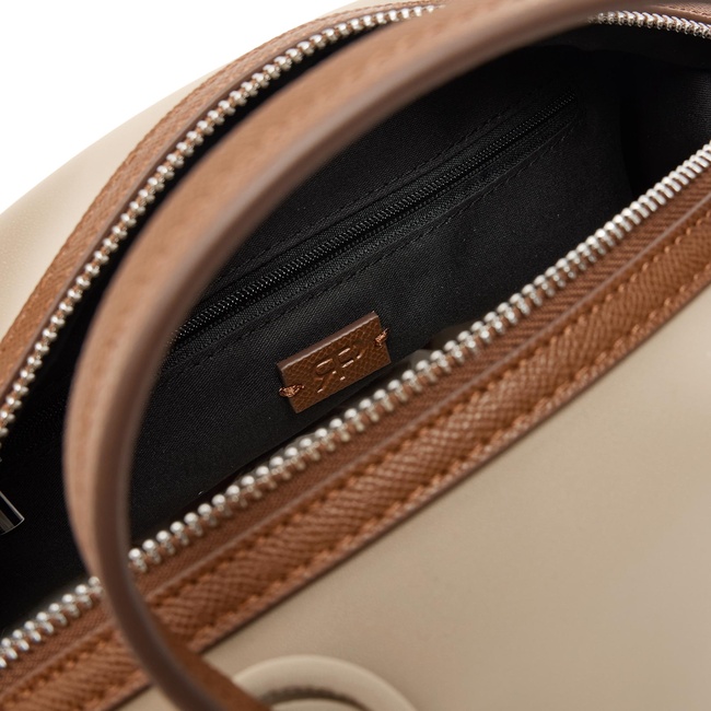 Фото ракурс 4 - Жіноча коричнева сумка Parfois артикул 241328 _CA FW2025