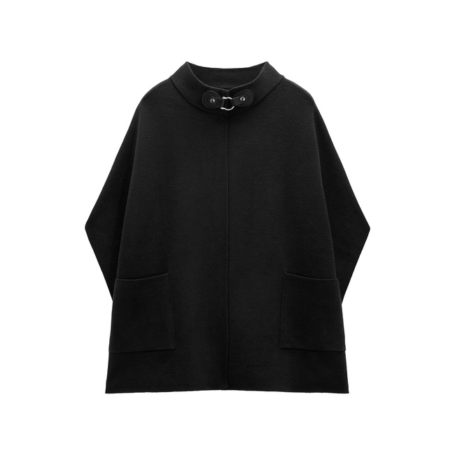 Женское черное пончо Parfois артикул 237352 _BK FW2025 Фото ракурс 1 - Женское черное пончо Parfois артикул 237352 _BK FW2025