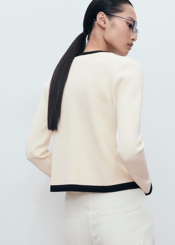 Фото ракурс 2 - Жіночий молочний жакет Mango артикул 17085821 05 1 season