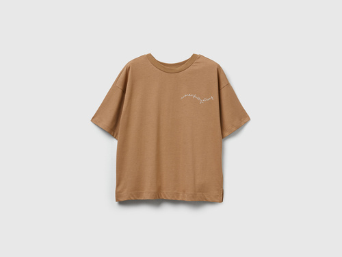 Фото ракурс 1 - Жіноча коричнева футболка Benetton артикул 35P5D10AR 193 25A