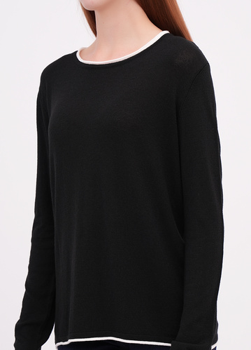 Фото ракурс 2 - Женский черный джемпер EQUILIBRI артикул W345 024 000 Black FW2025