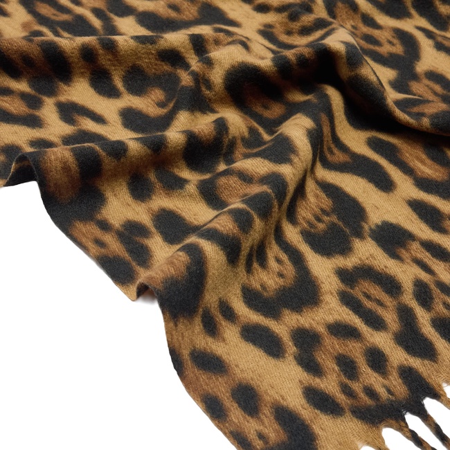 Женский разноцветный шарф Parfois артикул 240531 _DM FW2025 Фото ракурс 3 - Женский разноцветный шарф Parfois артикул 240531 _DM FW2025