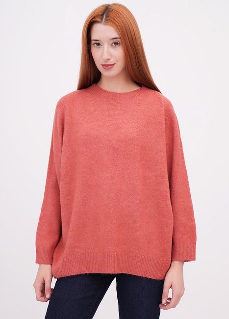 Фото ракурс 1 - Женский коралловый свитер EQUILIBRI артикул W342 059 000 Coral FW2025