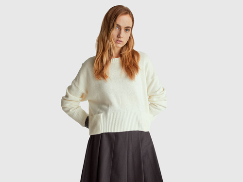 Фото ракурс 1 - Жіночий білий светр Benetton артикул 126WD10E4 600 25A