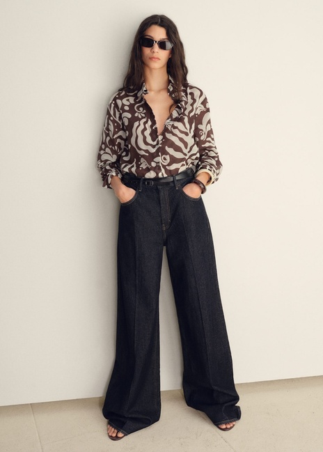 Женская коричневая рубашка Mango артикул 87038644 30 8 season Фото ракурс 4 - Женская коричневая рубашка Mango артикул 87038644 30 8 season