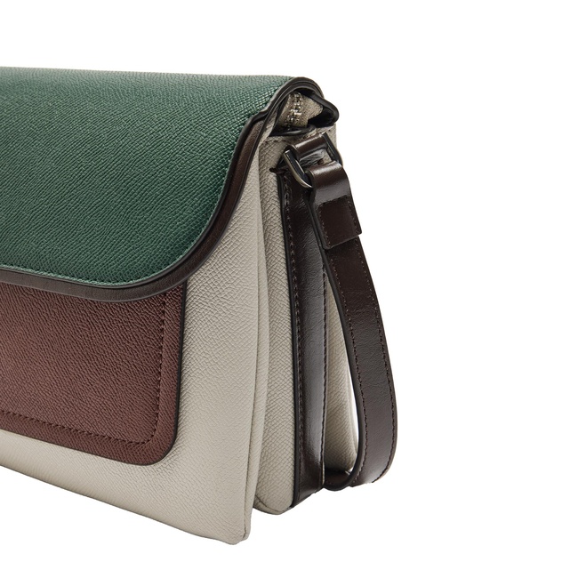 Фото ракурс 3 - Женская зеленая сумка Parfois артикул 241305 _KK FW2025