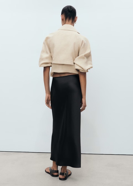 Жіноча чорна спiдниця Mango артикул 17051288 99 1 season Фото ракурс 2 - Жіноча чорна спiдниця Mango артикул 17051288 99 1 season