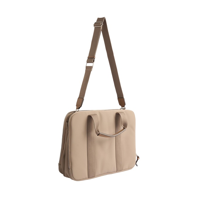 Женская коричневая сумка Parfois артикул 228706 _TU SS2025 Фото ракурс 3 - Женская коричневая сумка Parfois артикул 228706 _TU SS2025