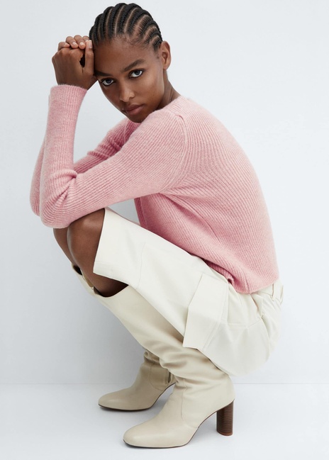 Фото ракурс 4 - Женский розовый джемпер Mango артикул 57005815 81 5 season