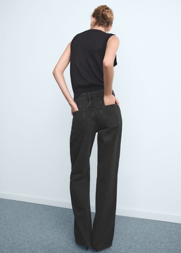 Фото ракурс 2 - Жіночі чорні джинси Mango артикул 17035798 TN 1 season