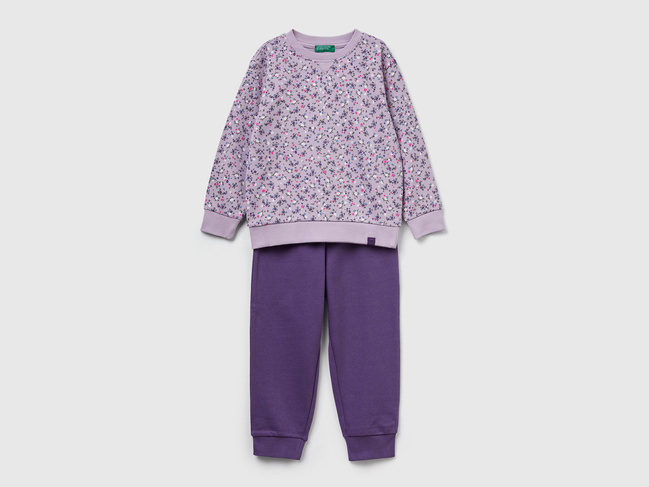 Фиолетовый комплект одежды для мальчиков Benetton артикул 3YWXGK00R.P 62V 25A Фото ракурс 1 - Фиолетовый комплект одежды для мальчиков Benetton артикул 3YWXGK00R.P 62V 25A