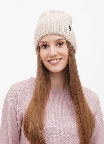 Фото ракурс 1 - Женская бежевая шапка EQUILIBRI артикул W SW Hat Helly 2 Beige FW2024