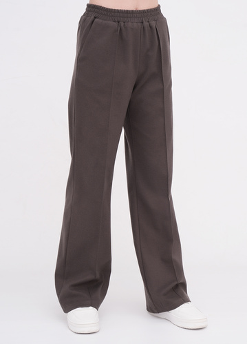 Фото ракурс 1 - Жіночі коричневі брюки EQUILIBRI артикул W466 013 002 Mocco FW2025