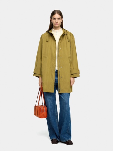 Фото ракурс 1 - Женский зеленый плащ Parfois артикул 237424 _OL FW2025