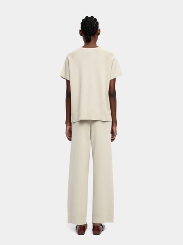 Фото ракурс 2 - Жіночі молочні штани Parfois артикул 235346 _OW FW2025