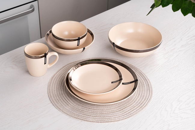 Фото ракурс 3 - Бежева тарілка обідня Ardesto артикул AR2926LCC No color FW2025