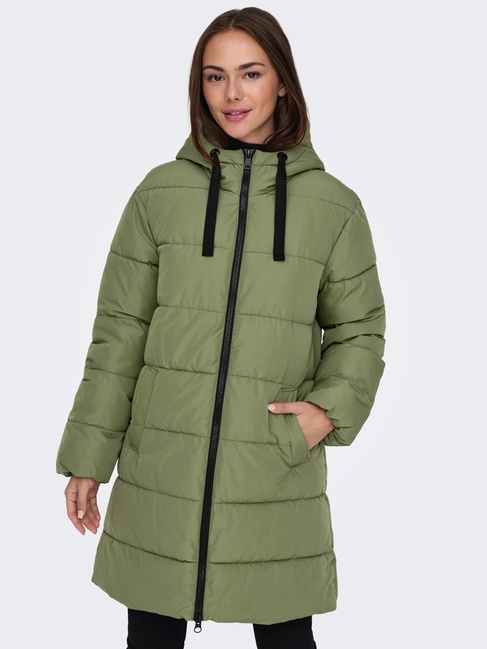 Фото ракурс 6 - Женская зелёная куртка Only  артикул 15323232 Loden Green FW2024