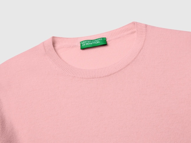 Жіночий рожевий светр Benetton артикул 1002D1K01 04U 25A Фото ракурс 6 - Жіночий рожевий светр Benetton артикул 1002D1K01 04U 25A