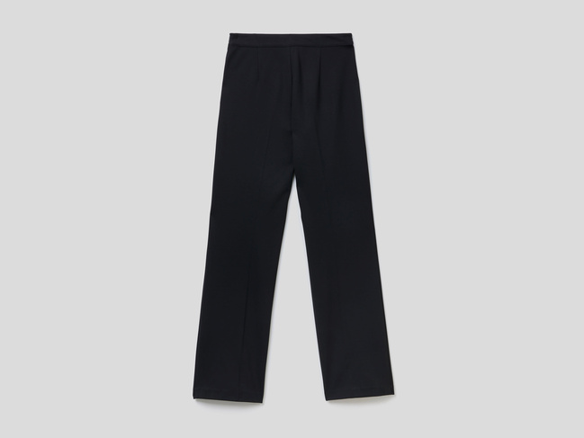 Фото ракурс 3 - Женские черные штаны Benetton артикул 47CKDF00H 100 24A