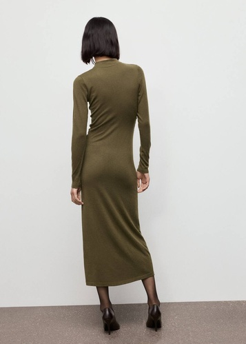Фото ракурс 2 - Женское хаки платье Mango артикул 17087799 37 1 season