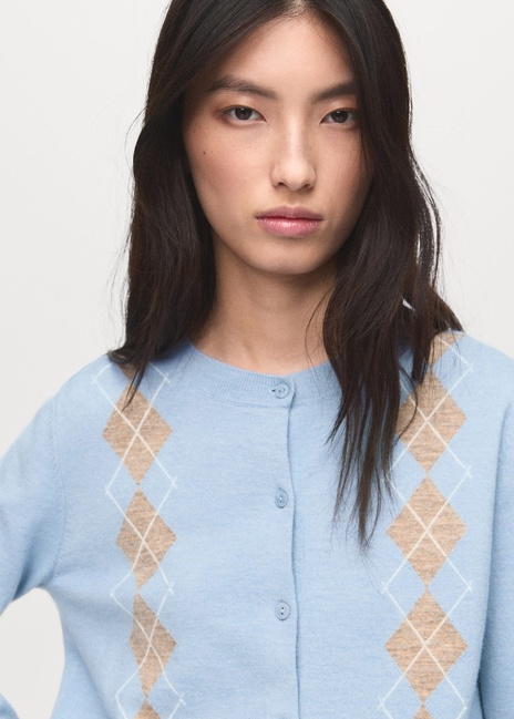 Женский голубой кардиган Mango артикул 17025801 50 1 season Фото ракурс 4 - Женский голубой кардиган Mango артикул 17025801 50 1 season