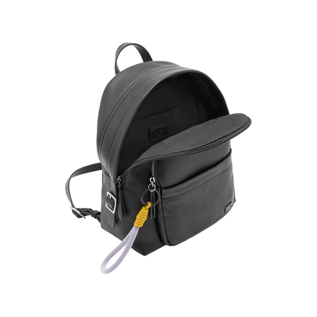 Женский черный рюкзак Parfois артикул 240198 _BK FW2025 Фото ракурс 4 - Женский черный рюкзак Parfois артикул 240198 _BK FW2025