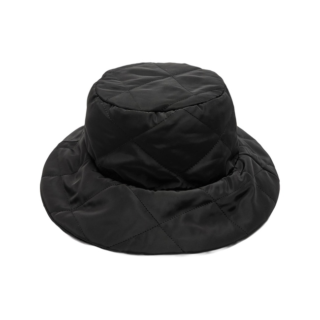 Женская черная шляпа Parfois артикул 238180 _BK FW2025 Фото ракурс 2 - Женская черная шляпа Parfois артикул 238180 _BK FW2025