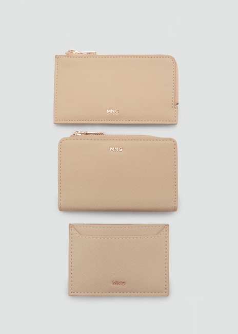Жіночий золотий гаманець Mango артикул 17081215 10 1 season Фото ракурс 4 - Жіночий золотий гаманець Mango артикул 17081215 10 1 season