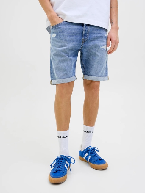 Фото ракурс 1 - Чоловічі сині шорти Jack & Jones  артикул 12269612 Blue denim SS2025