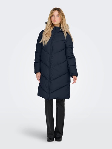 Фото ракурс 1 - Жіноче синє пальто Only артикул 15217556 Dark Sapphire FW2025