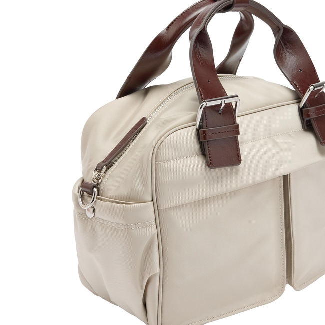 Жіноча молочна сумка Parfois артикул 238276 _EC FW2025 Фото ракурс 3 - Жіноча молочна сумка Parfois артикул 238276 _EC FW2025