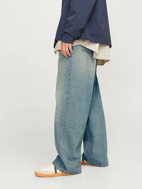 Мужские синие джинсы Jack & Jones артикул 12270066 Blue denim FW2025 Фото ракурс 7 - Мужские синие джинсы Jack & Jones артикул 12270066 Blue denim FW2025