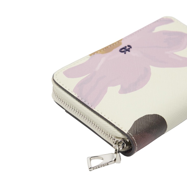 Фото ракурс 3 - Жіночий молочний гаманець Parfois артикул 237005 _BM FW2025