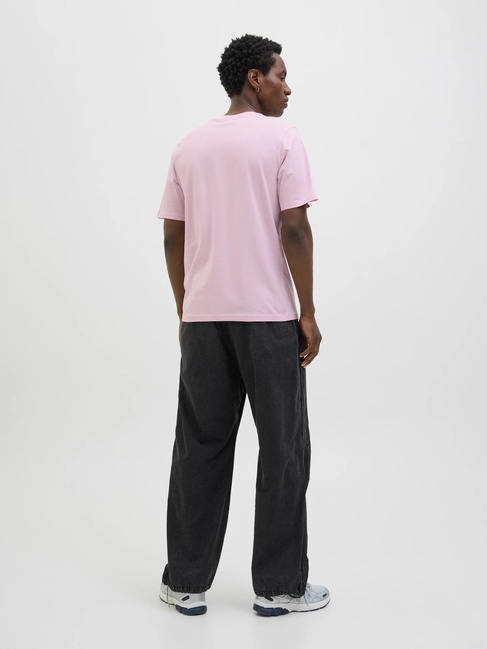 Чоловіча фіолетова футболка Jack & Jones артикул 12283825 Winsome Orchid FW2025 Фото ракурс 2 - Чоловіча фіолетова футболка Jack & Jones артикул 12283825 Winsome Orchid FW2025