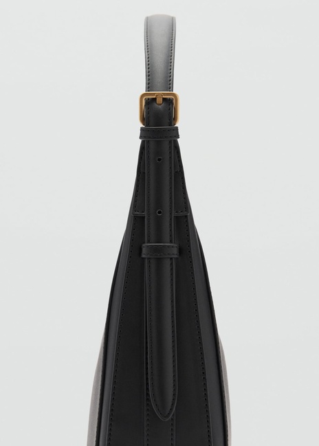 Женская черная сумка Mango артикул 87040445 99 8 season Фото ракурс 3 - Женская черная сумка Mango артикул 87040445 99 8 season